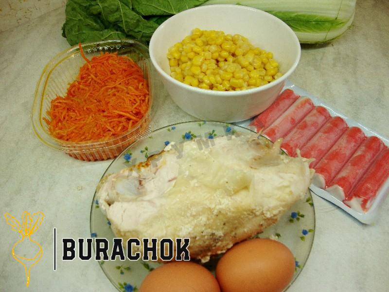 Салат з корейською морквою та крабовими паличками