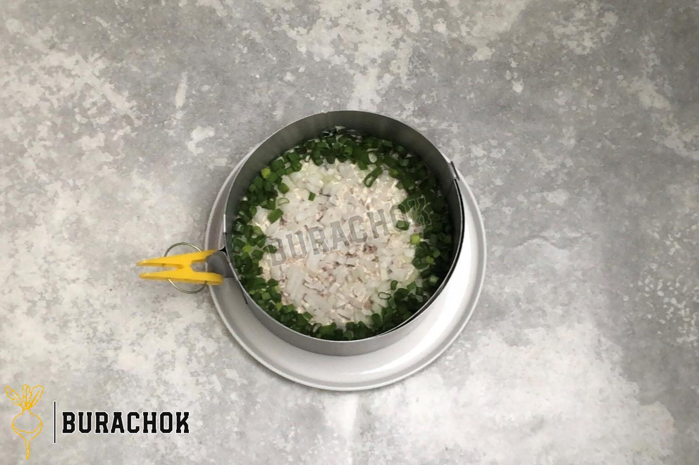 Салат Мімоза з консервами та рисом