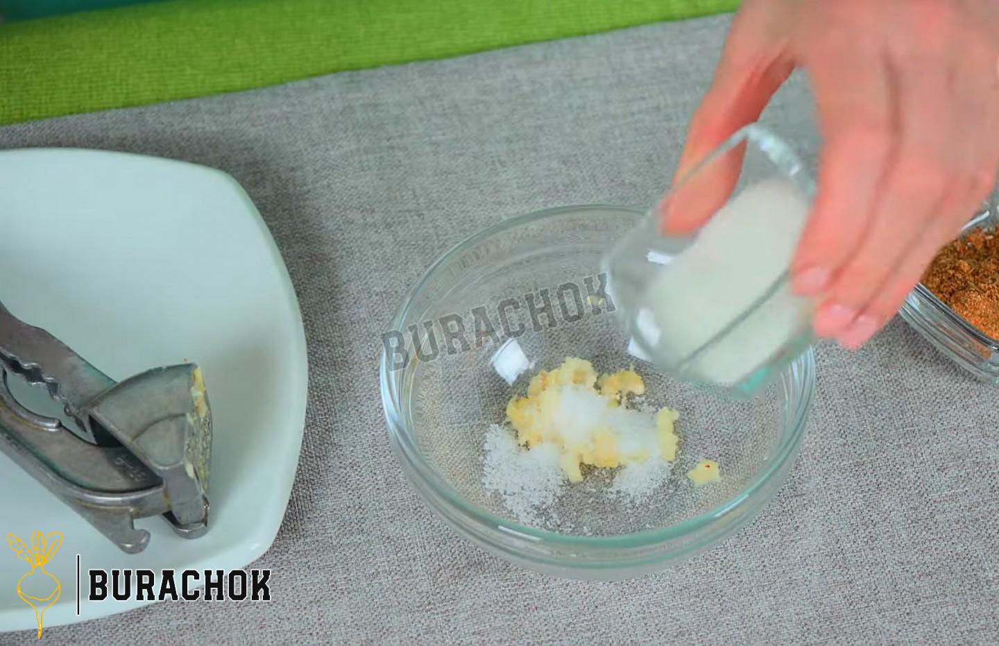 Закуска з шампіньйонів з морквою