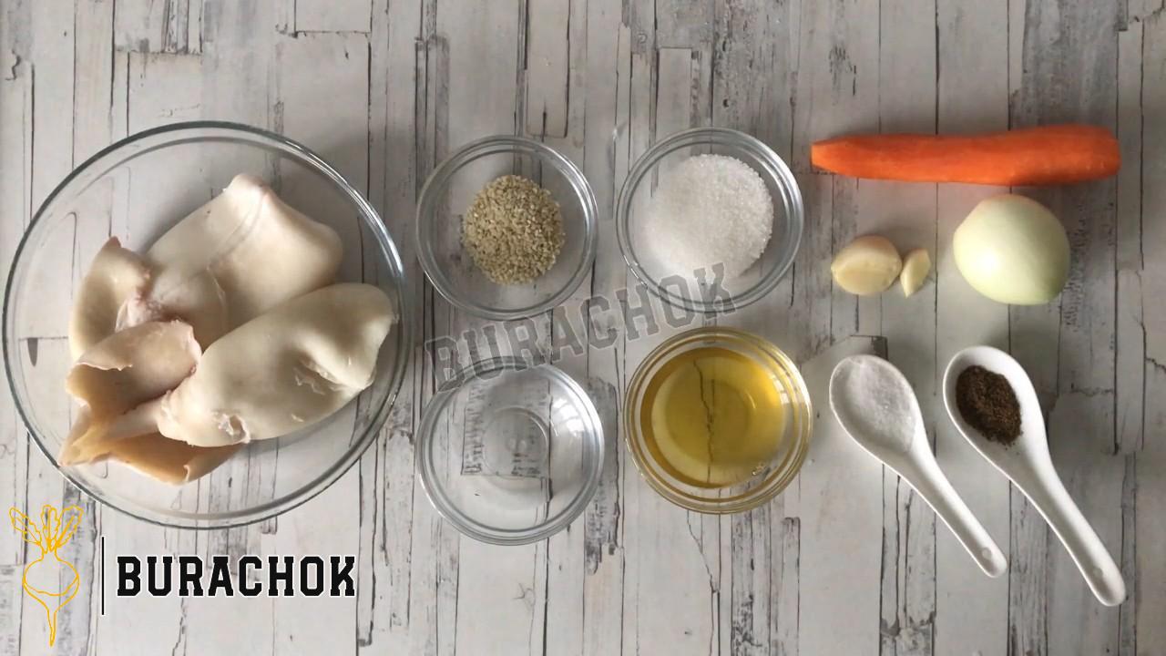 Кальмари по-корейськи з маринованою морквою