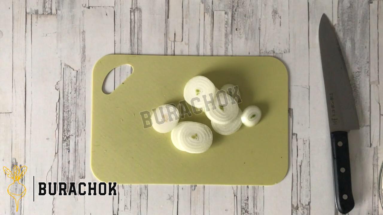 Кальмари по-корейськи з маринованою морквою