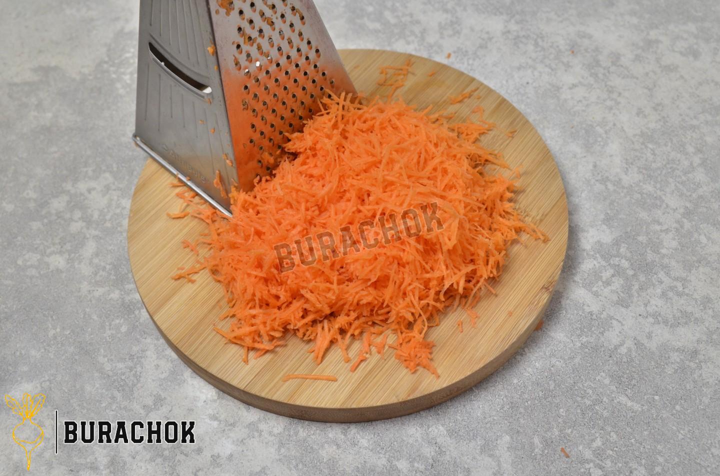 Салат з моркви з грецьким горіхом