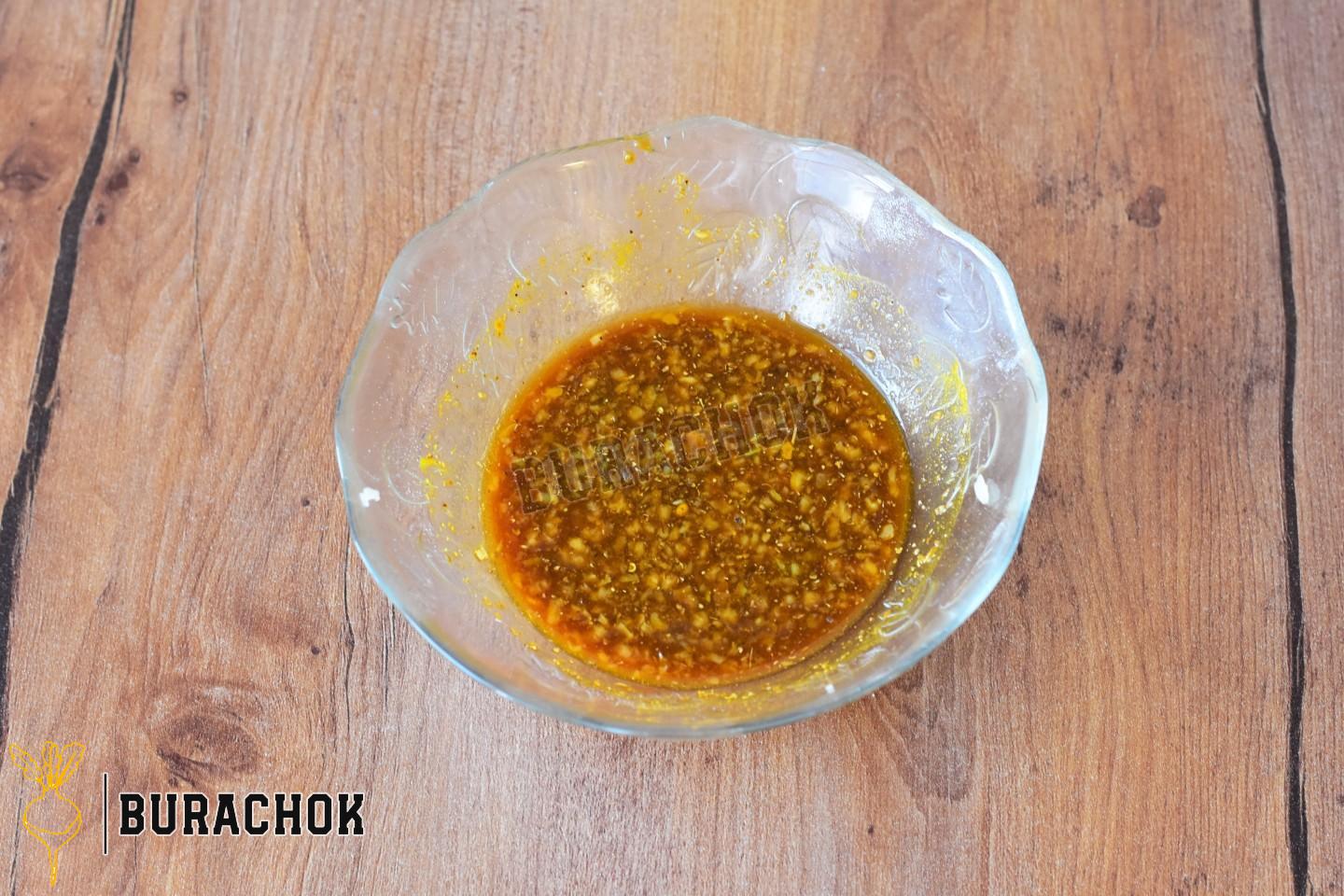 Салат з білої редьки та моркви