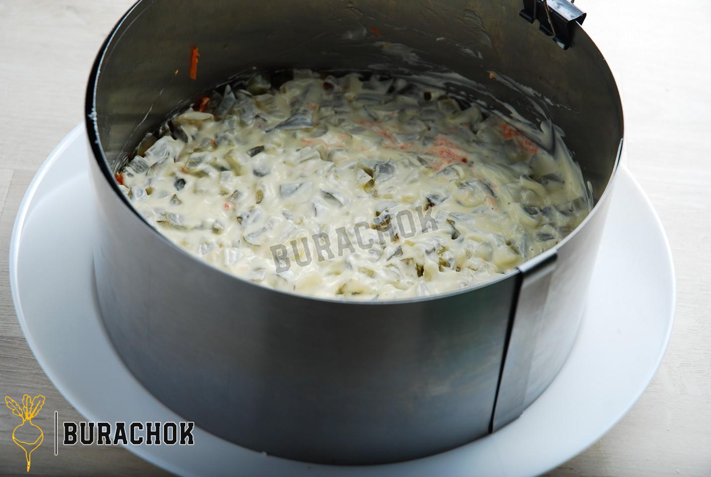 Овочевий салат: буряк, картопля, морква.