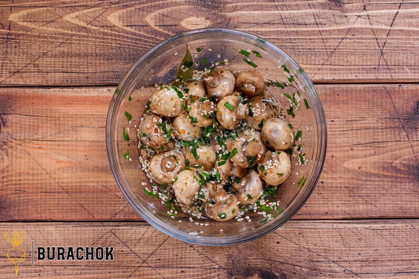 Мариновані шампіньйони по-корейськи