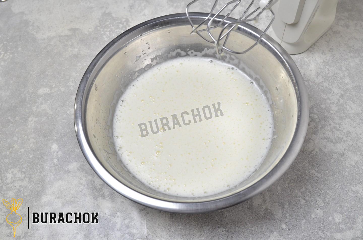 Класична шарлотка з розпушувачем