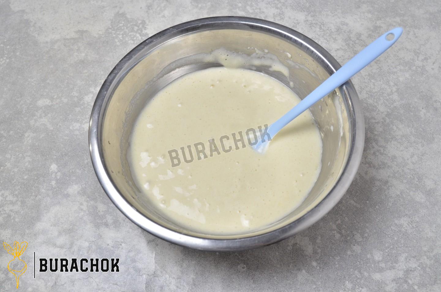 Класична шарлотка з розпушувачем