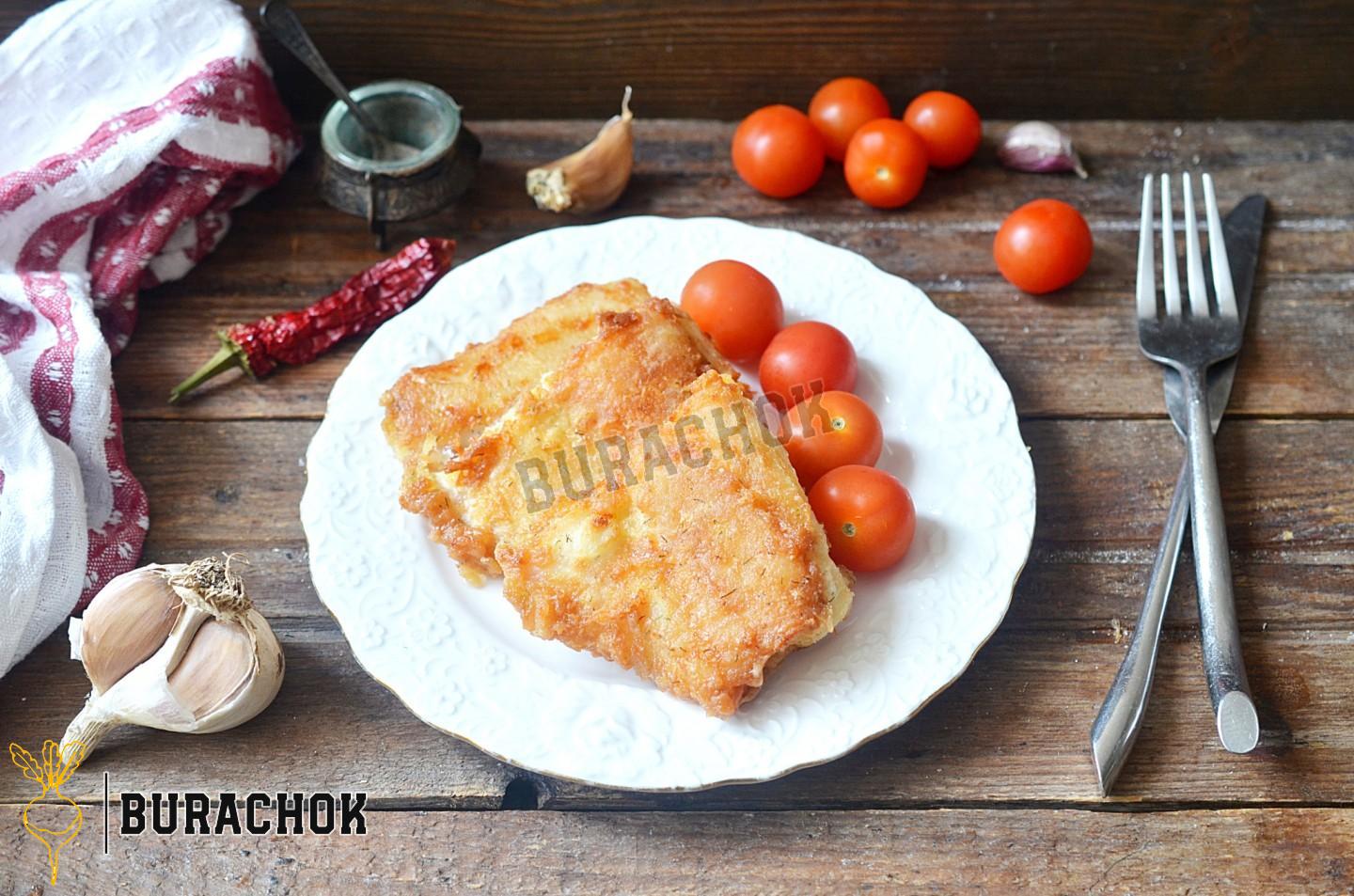 Риба в клярі на сковороді