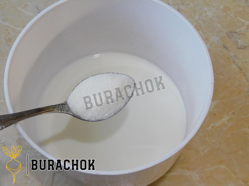Тонкі млинці на соді